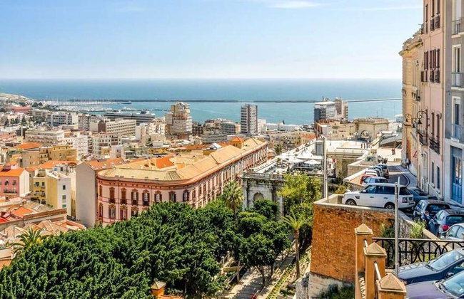 Cagliari City Center - Walking Tour - Photo 3